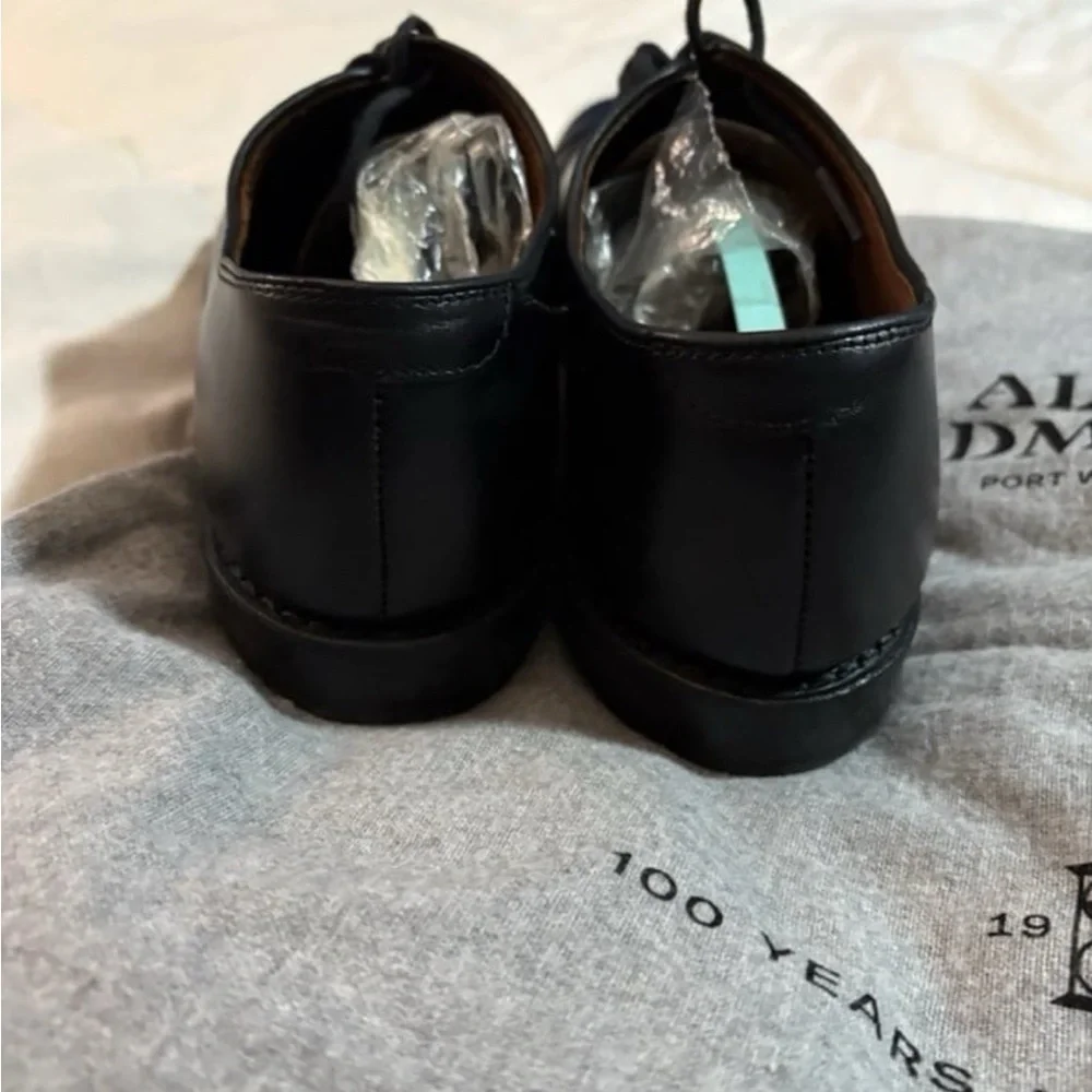 Allen Edmonds “Park Avenue” Black Calfskin Cap-Toe Balmoral Oxford Dress Shoes - Picture 4 of 5